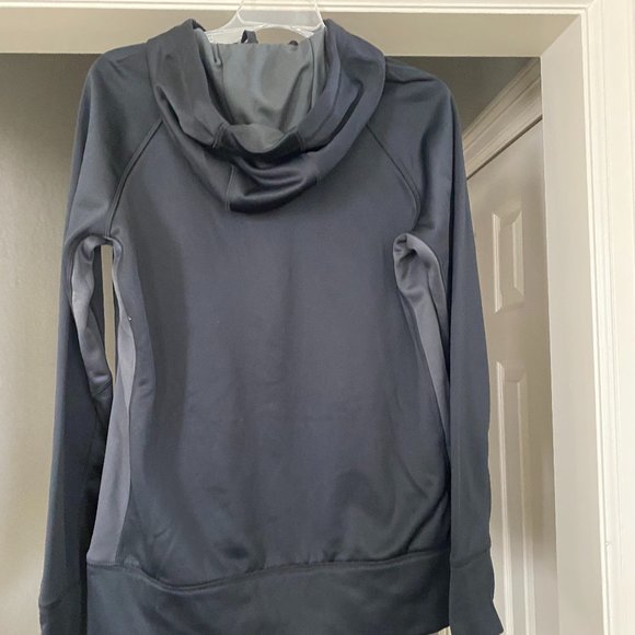 2 Piece Women's NIKE Thermafit Set NEW Size M - Picture 2 of 6